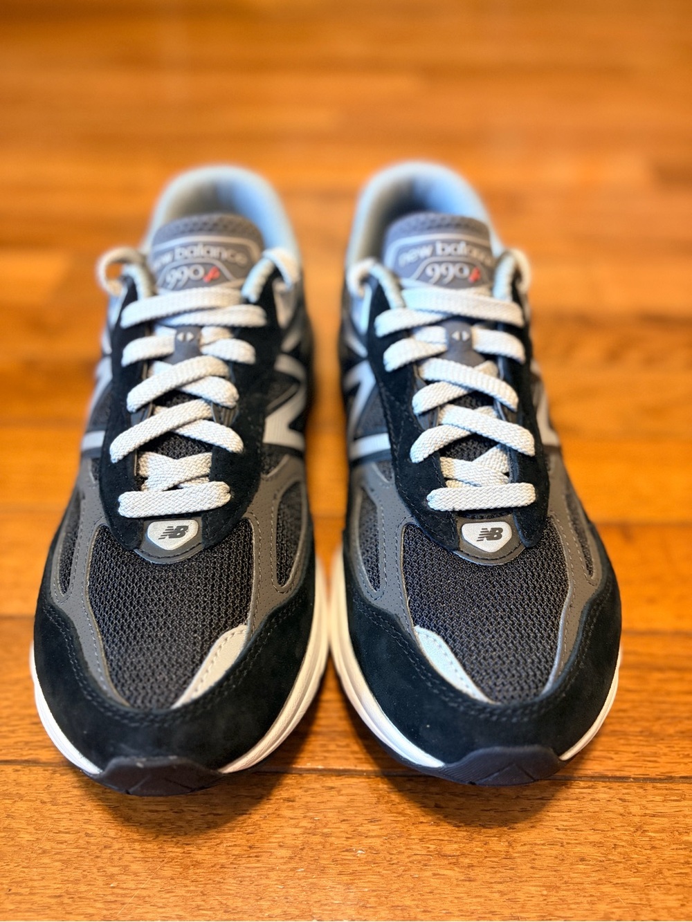 New Balance Youth NB Fuel Cell 990v 6 in Black and Grey
